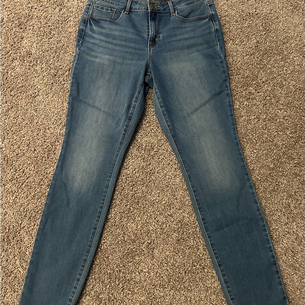 Old Navy Women's Skinny Jeans in Blue